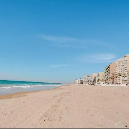 Piso Playa Victoria Apartment *